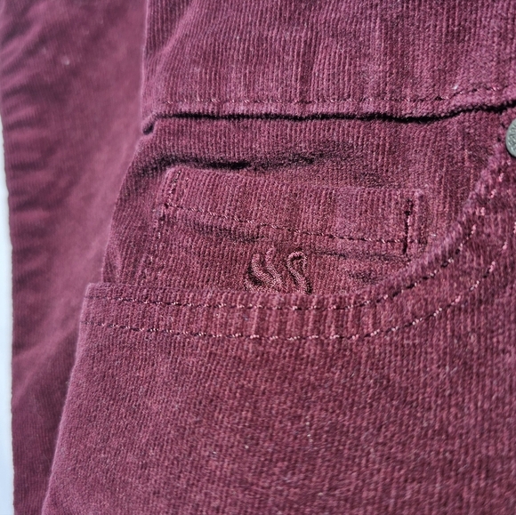 Gloria Vanderbilt Women's Size 16 Corduroy Pants - Burgundy - Picture 4 of 4